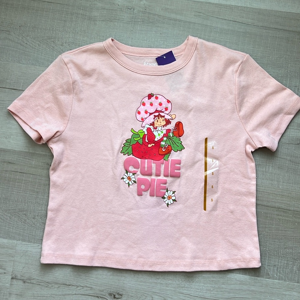 Cropped Tshirt with Strawberry Shortcake. Small New